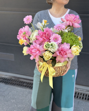 Flower Basket ‘In the Garden’