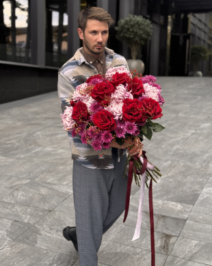 Flower bouquet “Autumn Fire”