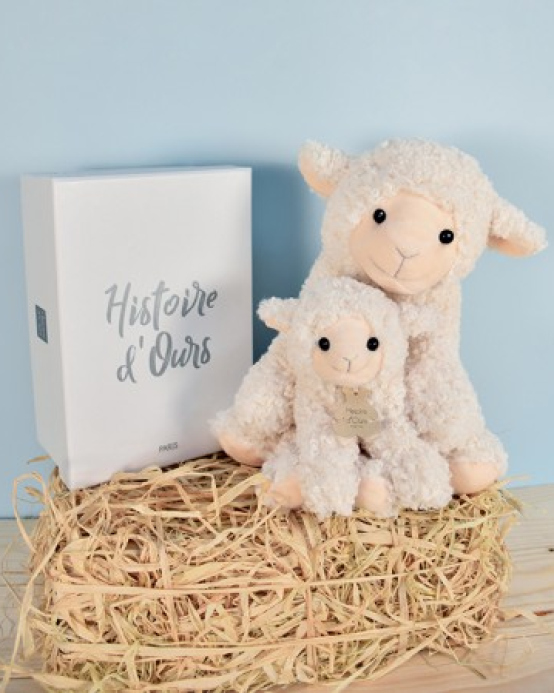 Овечка белая