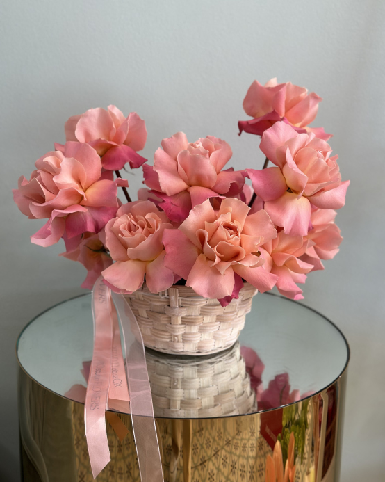 Basket with flower "Beautiful life"