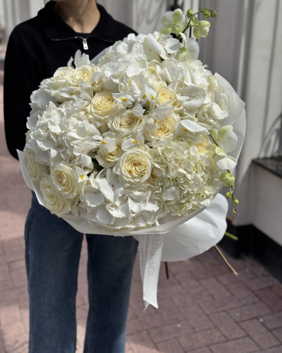 Buchetul „Zăpadă de basm”