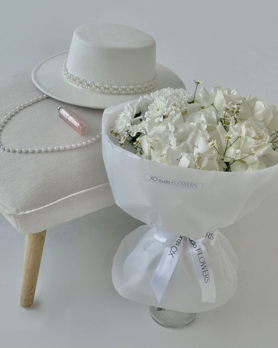 Bouquet "White flowers"