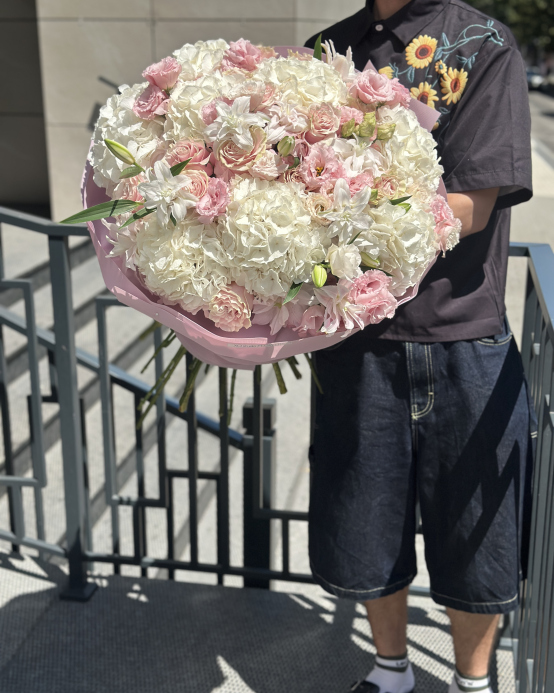 Premium Hydrangea Bouquet