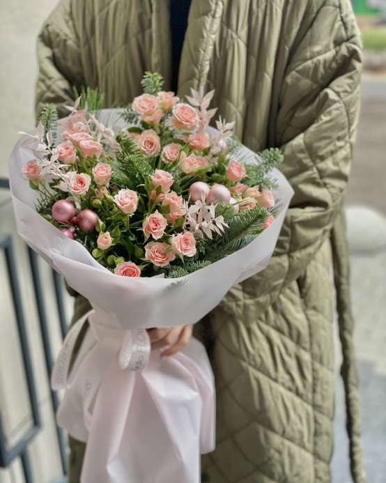 Buchet „Iarna strălucitoare”