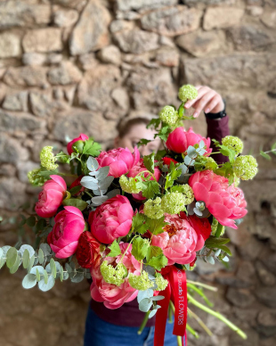 Buchet de flori " Coral Charm"