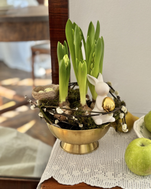 An Easter decoration for the home
