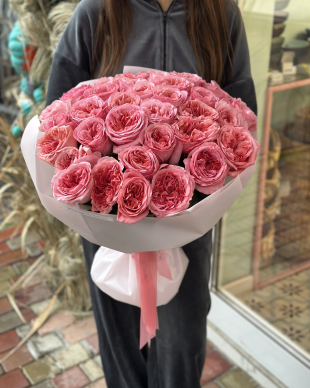 Buchet din trandafiri Pink Expression
