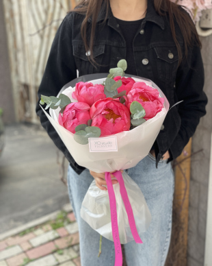 Bouquet of coral peonies