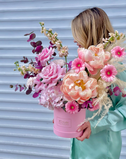 Basket of flowers "Excitement of the Heart"