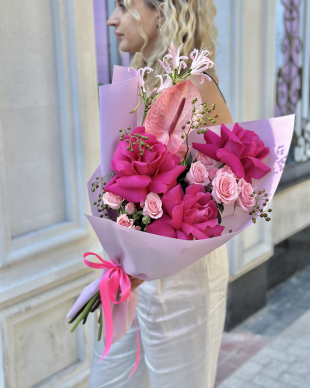 Bouquet “Raspberry bells”