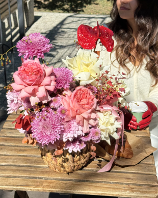 Basket with flowers "Autumn sun"