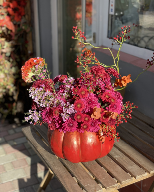 Flower arrangement in a pumpkin