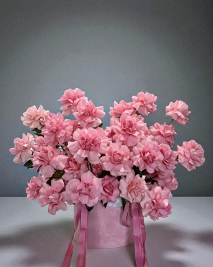 Коробка с цветами "Сладкая роза"