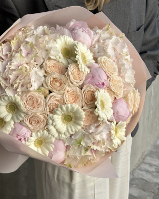 Bouquet “Luxurious Love”