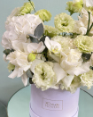 Cutie cu flori "Dragostea albă"