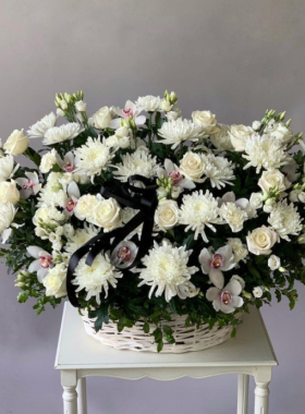 Condolence Flowers: A Sincere Gesture of Support