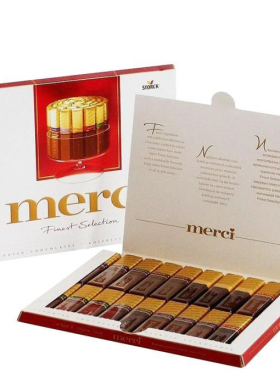 Flowers and Sweets: The Perfect Gift