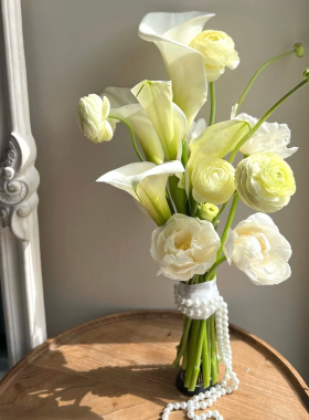Buchete de mireasă în Chișinău: estetica floristicii de nuntă