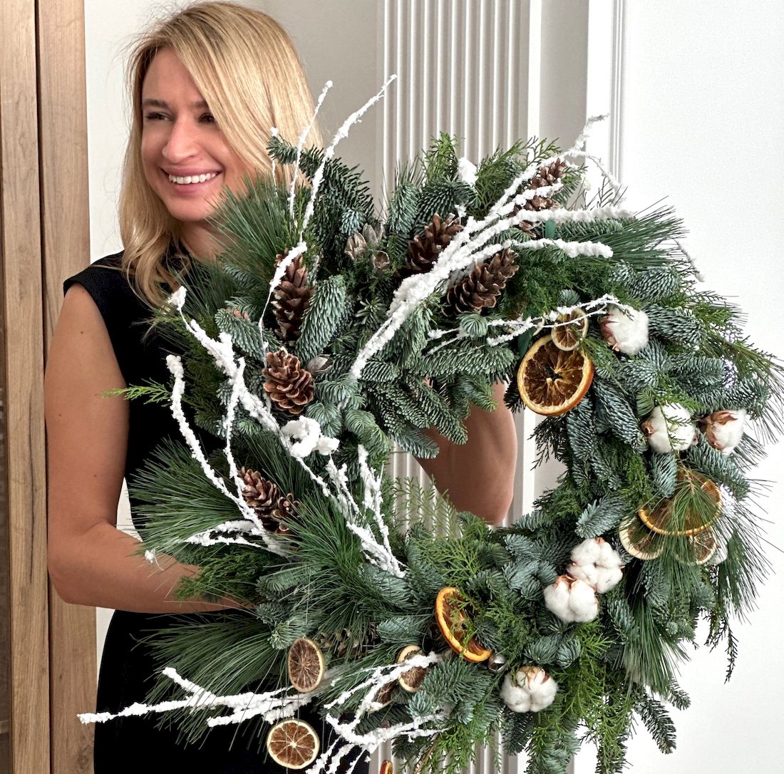 Самые свежие зимние композиции в Кишиневе, XOstudio FLOWERS, доставка.