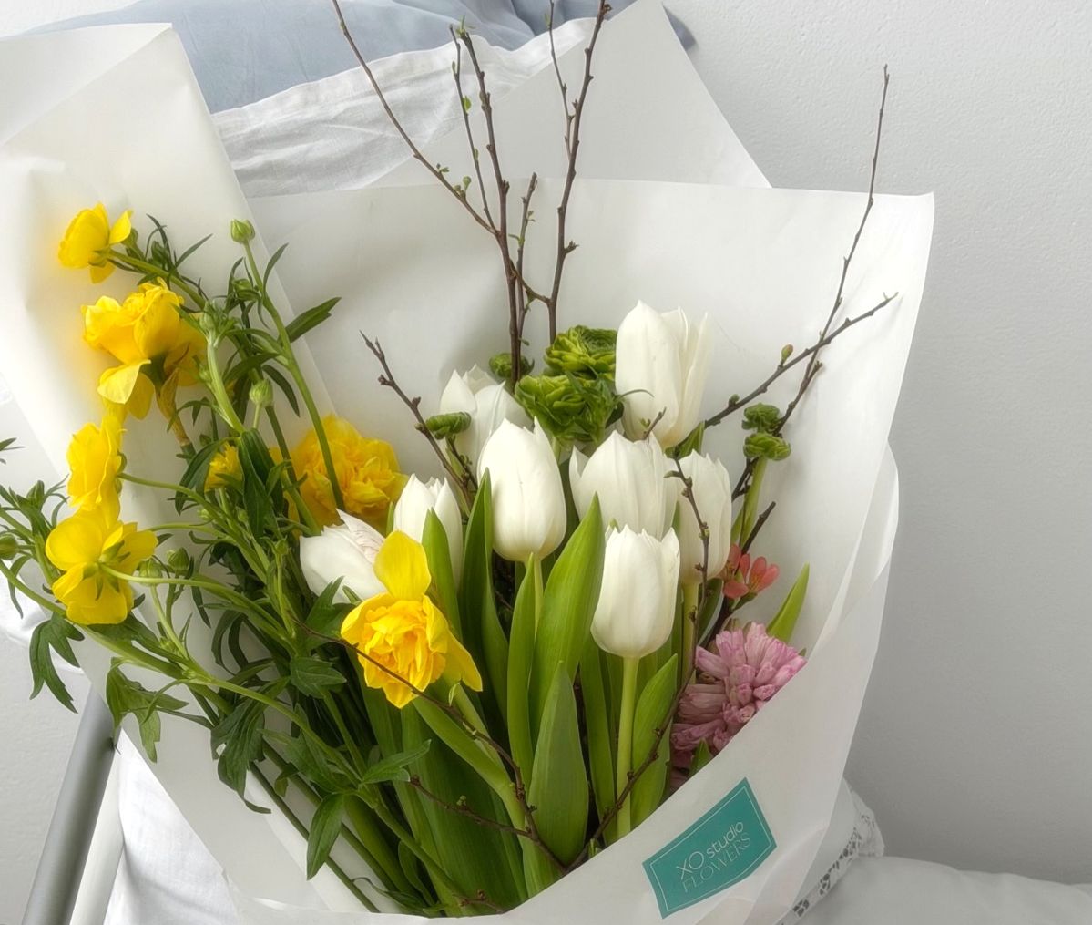Fresh spring flowers and bouquets for 8 March in Chisinau, XOstudio FLOWERS.